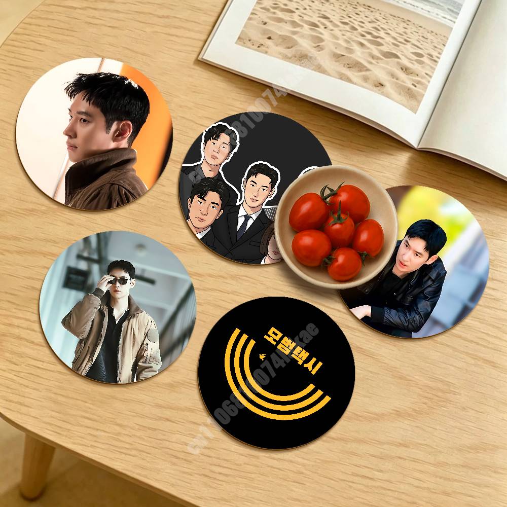 택시 운전사 김도기 한국 드라마 라운드 컵받침, 음료  - Lifestyle Korean Drama 리뷰 및 가격